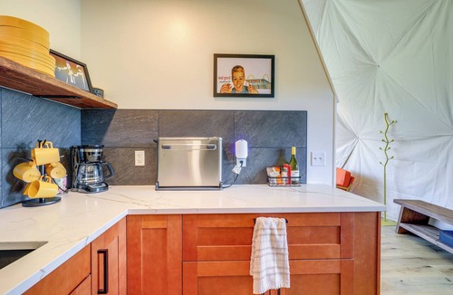Butler Apartment | Butler Pop Culture Camp w/Private Hot Tub & BBQ