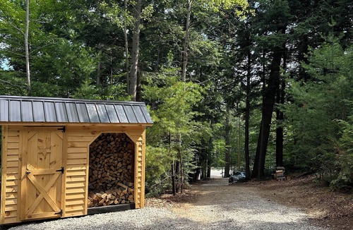 Carroll County Cabin | Cabin in the White Mountains in Tamworth - 2 bedrooms