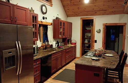 Rindge Cabin | Cabin & Sauna on Lake Monomonac near Mt. Monadnock