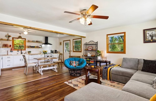 Canaan Valley House | Calling all mountain bike enthusiasts! Welcome to Cavie House!
