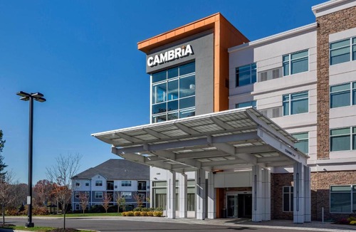 South Windsor Hotel | Cambria Hotel Manchester South Windsor