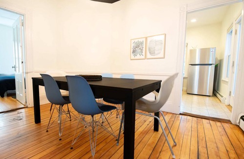 Neighborhood Nine Condo | Cambridge Base Steps to Porter Square