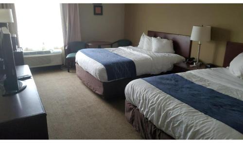 Cambridge Hotel | Cambridge Inn by Capital O near I-70 I-77