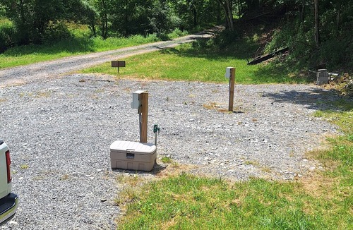 Cedarville RV Rental | camp site in charming Glenville perfect for nature lovers.