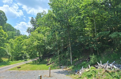 Cedarville RV Rental | camp site in charming Glenville perfect for nature lovers.