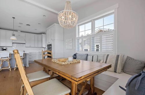 Lewes House | Canal-View Lewes Retreat 5BR, Sunset Porch, Bay Beach & Downtown