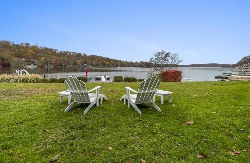 New Fairfield House | Candlewood Lake House