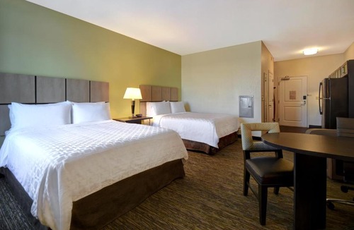 Barton Hotel | Candlewood Suites St Clairsville Wheeling Area by IHG