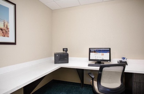 Manhattan Hotel | Candlewood Suites Manhattan by IHG