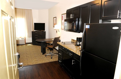 Santa Maria Hotel | Candlewood Suites Santa Maria by IHG