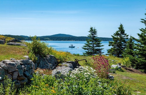 Winter Harbor House | Captain Guptill's House private beach, spectacular ocean views.