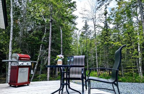Lamoine House | Captains Quarters by the Beach