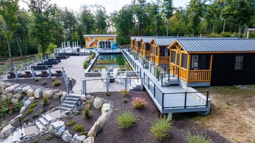 North Sebago Villa | CARDINAL LIMIT 3