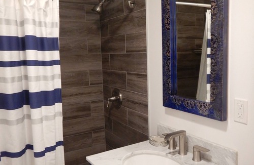 Hamden Hotel | Carriage House
