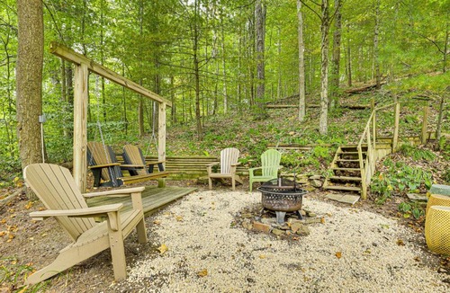 Carrollton Apartment | Carrollton Cabin w/Patio & Fire Pit!