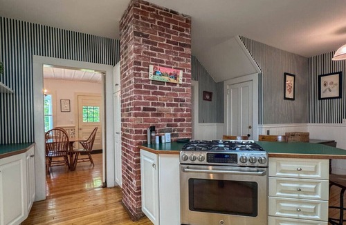 Jackson House | Carter Notch Inn | Hot Tub | 9BDRM | Sleeps 25