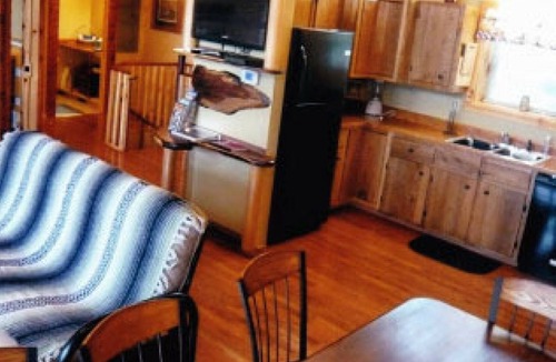 Magnet Cabin | ‘’Castle Colucci’Magnet Indiana,a slice of Heaven where the world stands still.