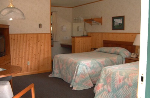 Catskill Hotel | Catskill Motor Court Motel