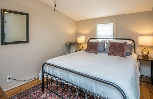 Gorham Apartment | Center Camp - 3 bed w/air hockey and Pac-man!