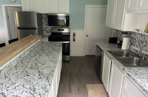 West Buxton House | Center of Everything Southern Maine… 3-bedroom house, huge yard in Buxton