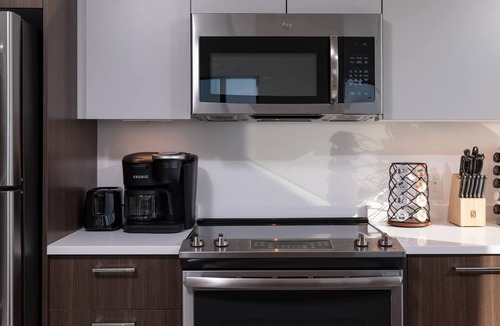 Central Square Apartment | Central Square 2BR Penthouse near MIT & Harvard to Balance Life, Work Play Sleep 7!