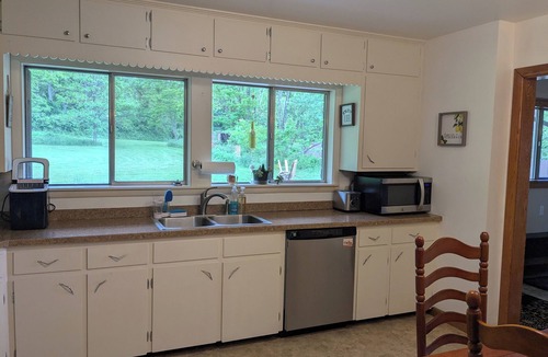 Harman House | Centrally Located to Seneca Rocks, Canaan Valley Resort, Blackwater Falls