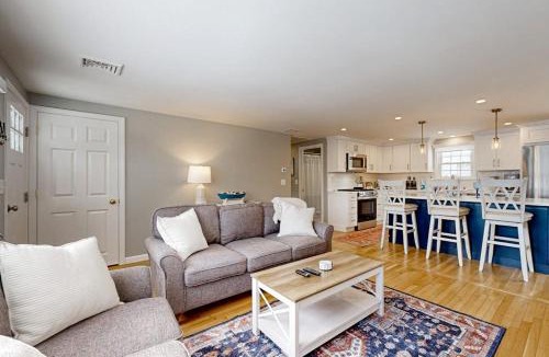 East Dennis House | Champagne Dreams