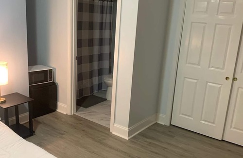 Norwell Hotel | Charming 1-bedroom boutique hotel room in Norwell