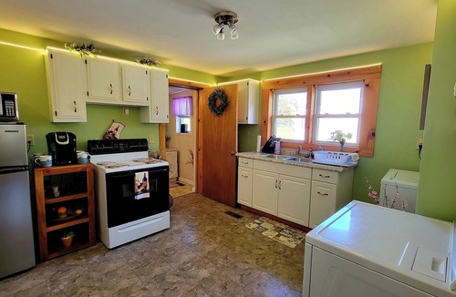 Clear Creek House | Charming 1-bedroom house on a lavender farm