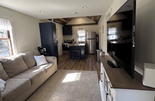 Thurmont Cottage | Charming 2-bedroom cottage near Mount Saint Mary’s College in Thurmont
