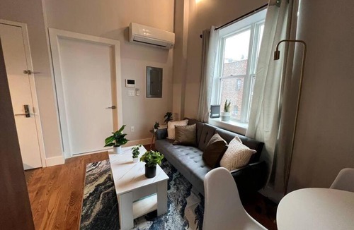 Flatbush Apartment | Charming 2B duplex in Prospect Park