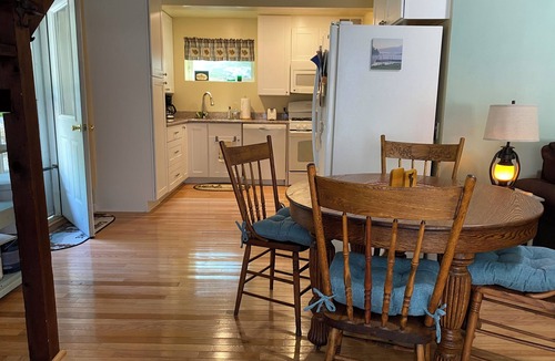 Bridgton Cabin | Charming 3-bedroom cabin in Bridgton, ME with WiFi, AC, lake, pool area, skiing