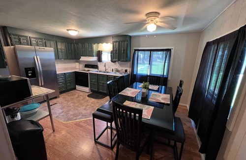 Goodland House | Charming 3-bedroom house in Goodland just off interstate