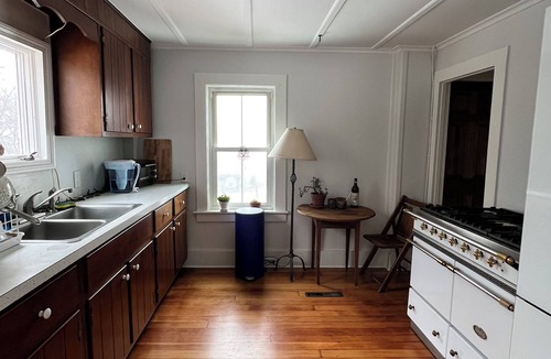 Stamford House | Charming 3-bedroom Vermont house with outdoor Sauna and Mountain Views