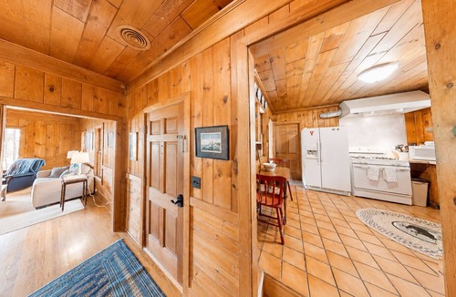 Bailey Island House | Charming Bailey Island Coastal Getaway with Stunning Casco Bay Views.