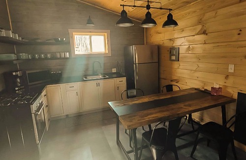 Patten Cabin | Charming cabin in Beautiful Patten Maine with WiFi, ATV/Snowmobile trail access