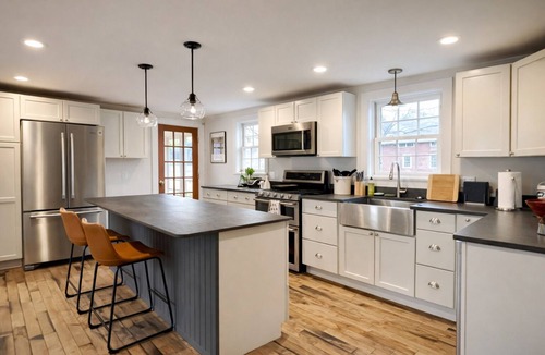 Chester Depot House | Charming Chester Farmhouse near Near VT Slopes