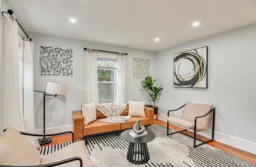 Sharon Apartment | Charming Condo near Gillette Stadium