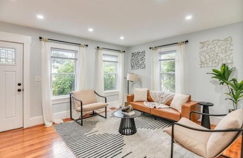 Sharon Apartment | Charming Condo near Gillette Stadium