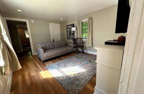 Greenfield Apartment | Charming Country-Chic 1BR in Greenfield – King Bed, Rain Shower, Near Berkshires