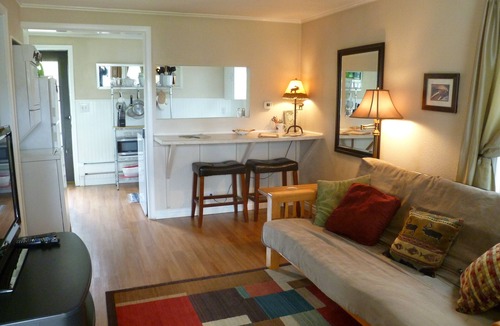 Fairview House | Charming, cozy cottage duplex, bright and airy, perfect location!