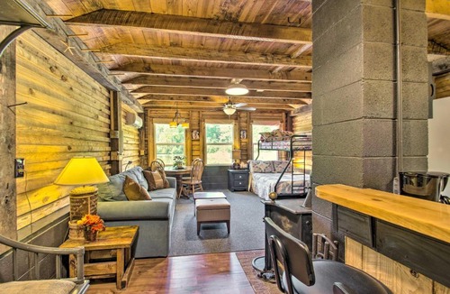 Ridge House | Charming Lakefront Cabin: Fish, Hike & More!