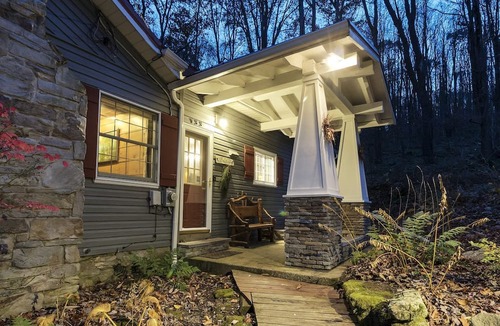 Jefferson Township Cabin | Charming Mountain Cabin near Ski and Golf Resorts, Pennsylvania