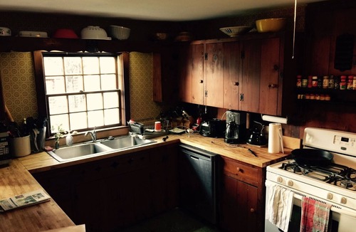 South Londonderry House | Charming & Private Farm House