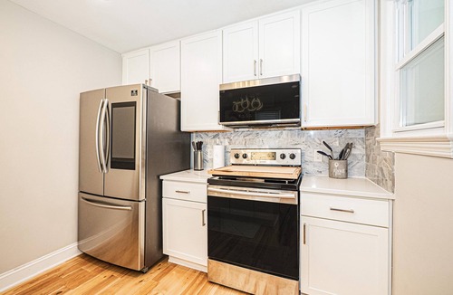 District Heights Bed & Breakfast | Charming & Relaxing 3BR Family-Friendly Stay in MD