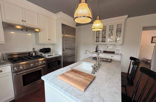 Village of Southampton House | Charming renovated 3 bed mini-estate in Southampton Village available in June.