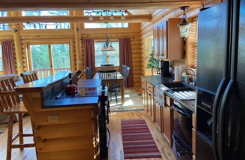 Bridgton Cabin | Charming ski in/out Cabin at Pleasant Mountain with Moose Pond nearby