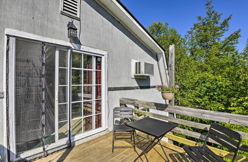 Ellsworth Apartment | Charming Studio ~ 20 Mi to Acadia Nat'l Park!