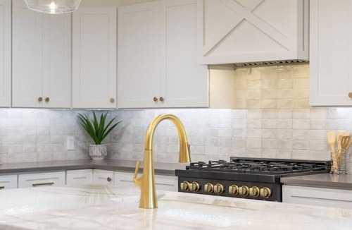 Crieve Hall House | Charming updated Mid-century beauty 15 min. between both Nashville & Brentwood