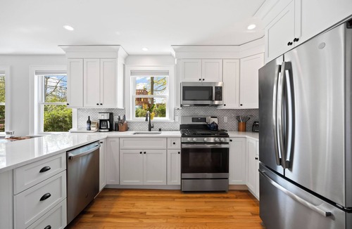 Town of Southold Town House | Charming waterfront, 3-bedroom house on Goose Creek in welcoming Southold